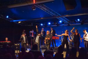 Tupperparty 20160521 FBO 1619 300x200 - Soultrain - The Blues Brothers Show