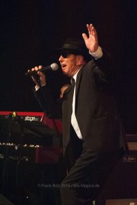 Tupperparty 20160521 FBO 1270 200x300 - Soultrain - The Blues Brothers Show